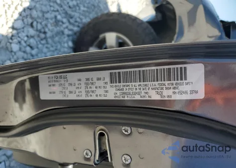 2018 Ram 1500 Slt из США, поврежденный, VIN 1C6RR6GG6JS324327